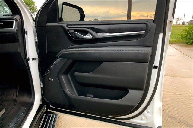 2021 GMC Yukon Vehicle Photo in TOPEKA, KS 66609-0000