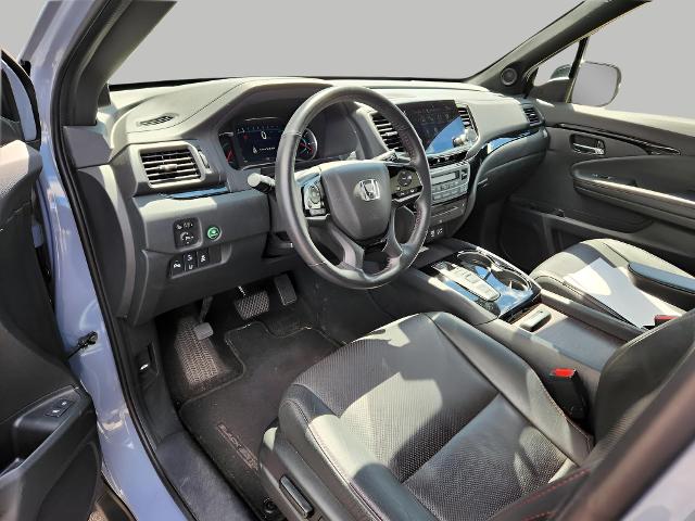 2022 Honda Pilot Vehicle Photo in Appleton, WI 54913
