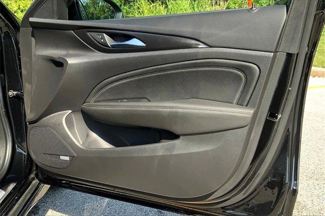 2020 Buick Regal Sportback Vehicle Photo in KANSAS CITY, MO 64114-4545