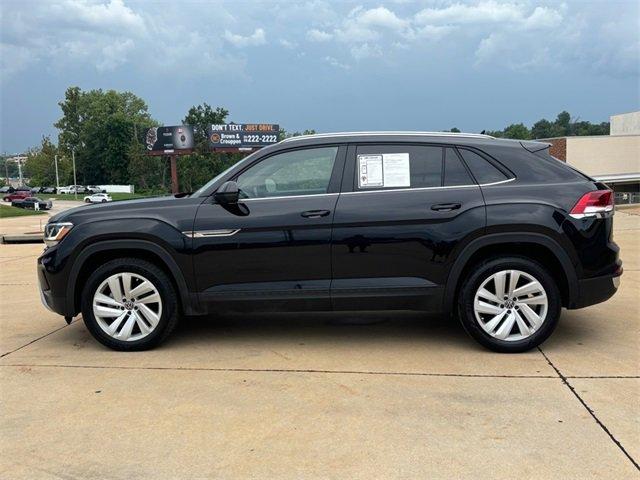 Used 2023 Volkswagen Atlas Cross Sport SE w/Tech with VIN 1V2HE2CA7PC200305 for sale in Fenton, MO