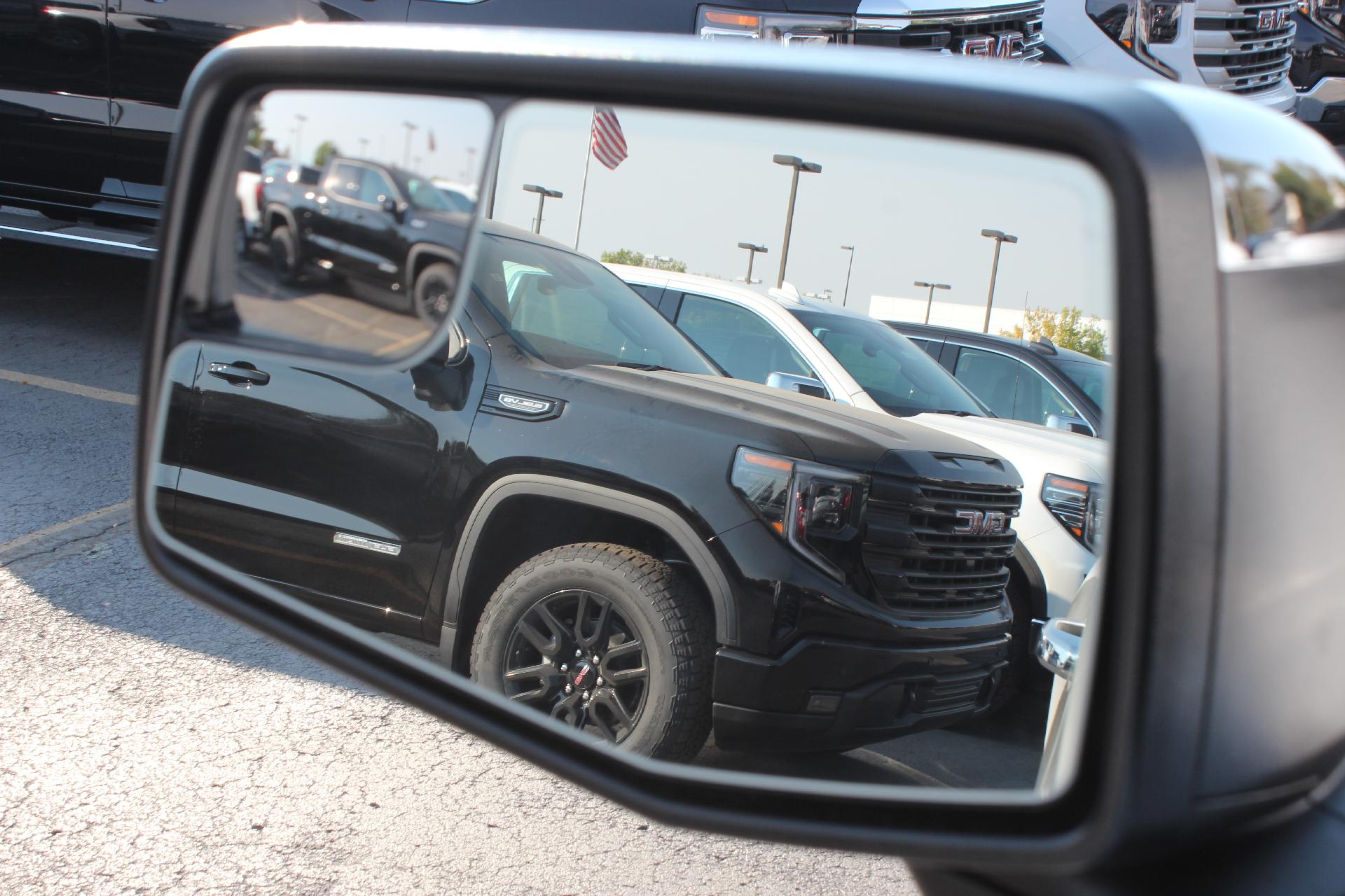 2025 GMC Sierra 1500 Vehicle Photo in AURORA, CO 80012-4011