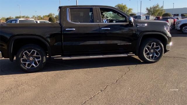 2025 GMC Sierra 1500 Vehicle Photo in GOODYEAR, AZ 85338-1310