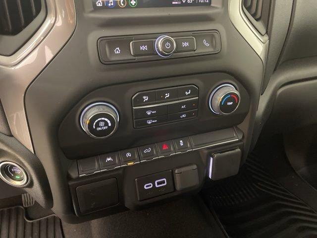 2025 Chevrolet Silverado 1500 Vehicle Photo in PHOENIX, AZ 85014-3381