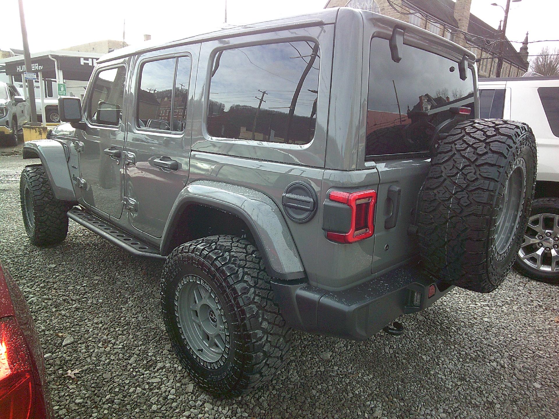 2020 Jeep Wrangler Unlimited Vehicle Photo in KITTANNING, PA 16201-1536