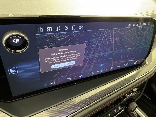 2025 Chevrolet Suburban Vehicle Photo in PHOENIX, AZ 85014-3381