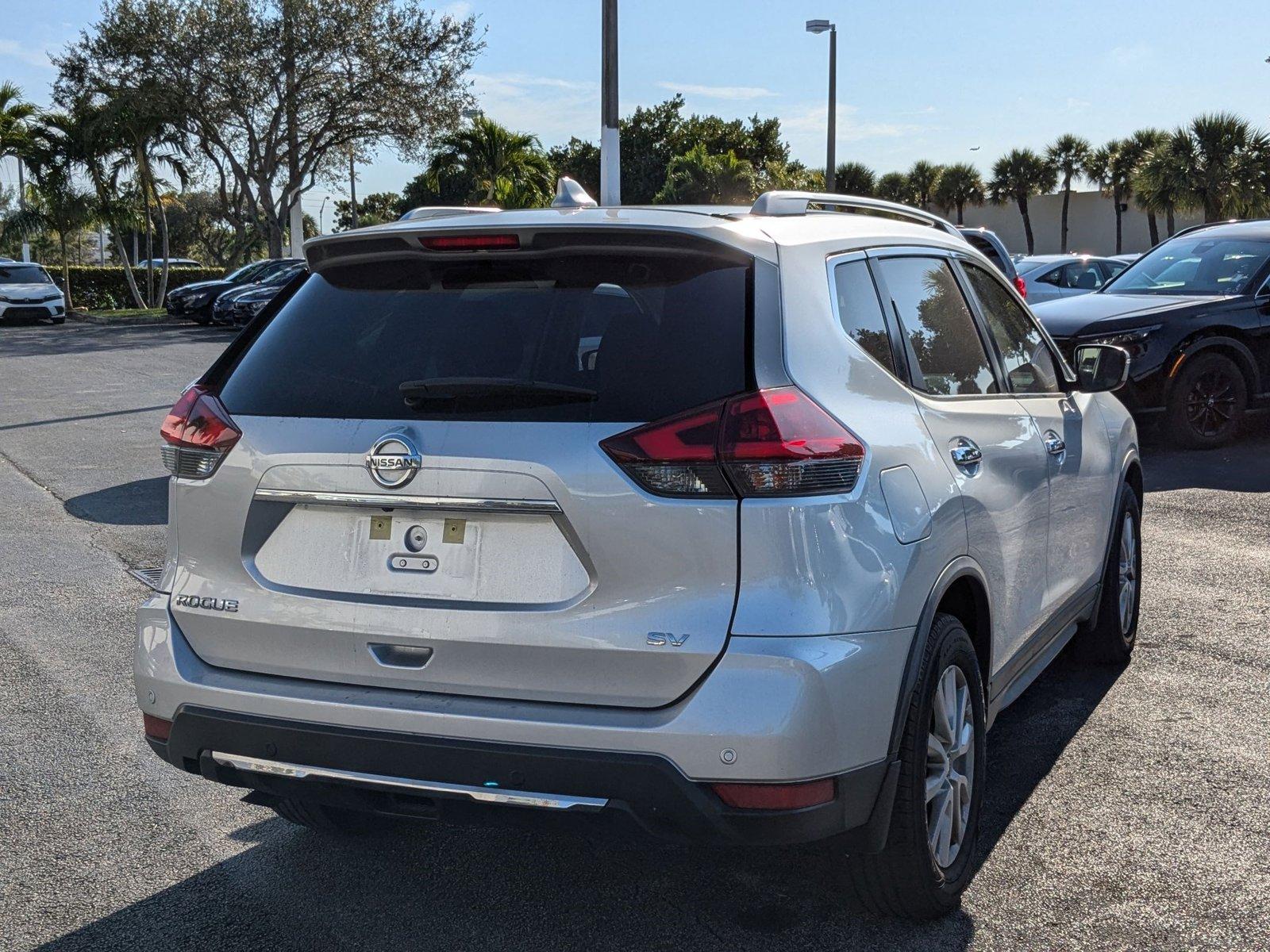 2020 Nissan Rogue Vehicle Photo in Miami, FL 33015