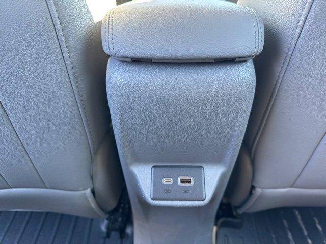 2022 Chevrolet Bolt EUV Vehicle Photo in SAUK CITY, WI 53583-1301