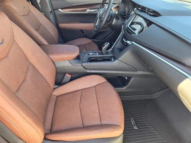 2025 Cadillac XT5 Vehicle Photo in Oklahoma City, OK 73114