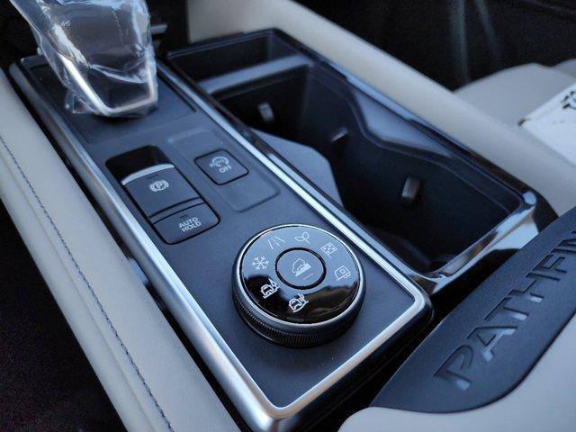 2025 Nissan Pathfinder Vehicle Photo in Ardmore, PA 19003