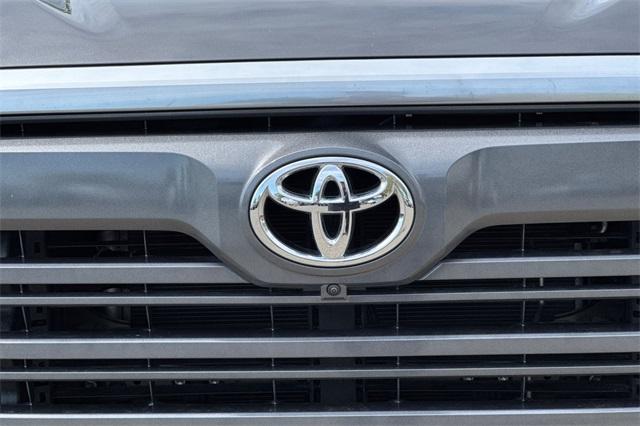 2024 Toyota Tundra 4WD Vehicle Photo in ELK GROVE, CA 95757-8703