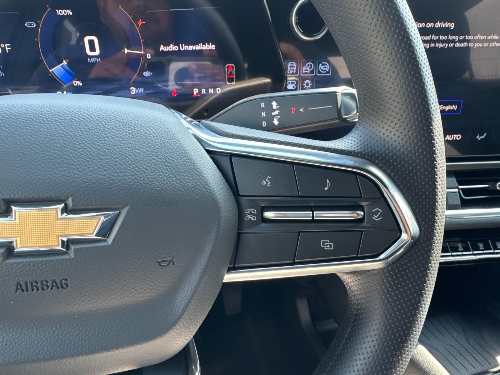 2025 Chevrolet Equinox EV Vehicle Photo in LOS ANGELES, CA 90007-3794