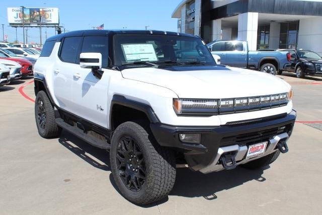 2025 GMC HUMMER EV SUV Vehicle Photo in Greenville, TX 75402
