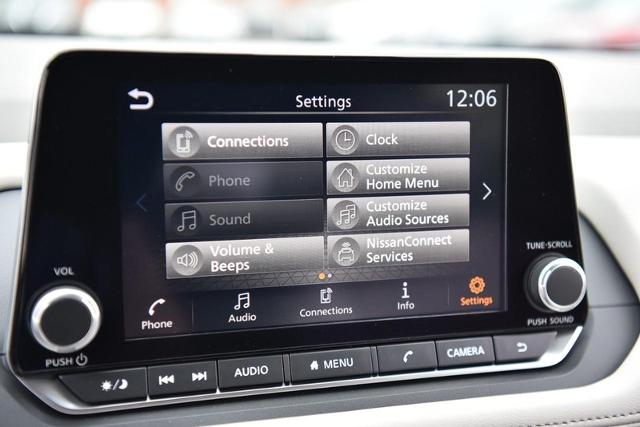 2025 Nissan Rogue Vehicle Photo in Ballwin, MO 63011