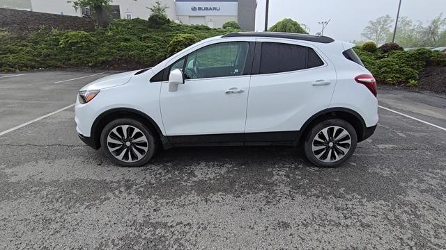 2022 Buick Encore Vehicle Photo in Pleasant Hills, PA 15236