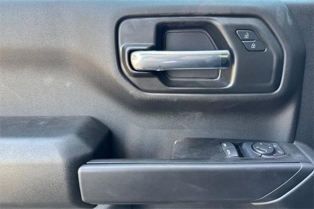 2025 GMC Sierra 1500 Vehicle Photo in ELK GROVE, CA 95757-8703