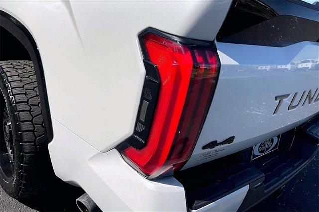 2022 Toyota Tundra 4WD Vehicle Photo in INDEPENDENCE, MO 64055-1314