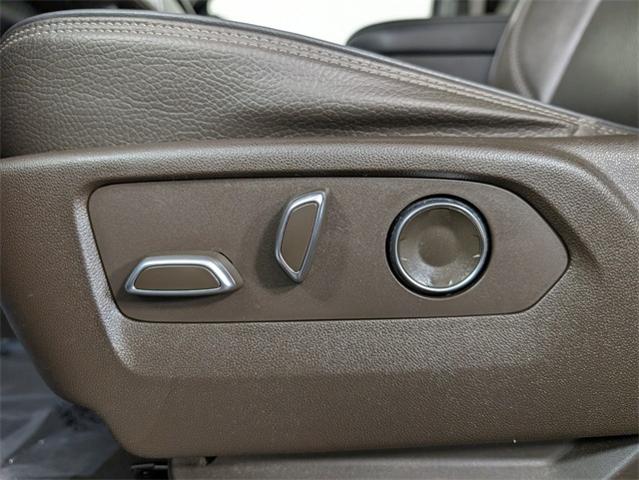 2021 GMC Yukon Vehicle Photo in ENGLEWOOD, CO 80113-6708