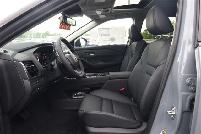 2025 Nissan Rogue Vehicle Photo in Hazelwood, MO 63042