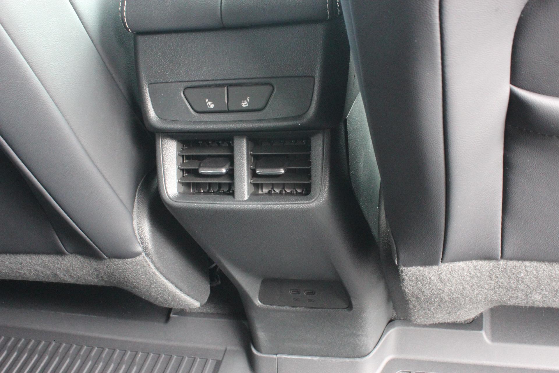 2026 GMC Terrain Vehicle Photo in AURORA, CO 80012-4011