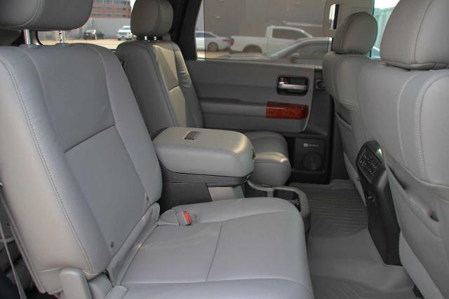 2020 Toyota Sequoia Vehicle Photo in SUGAR LAND, TX 77478