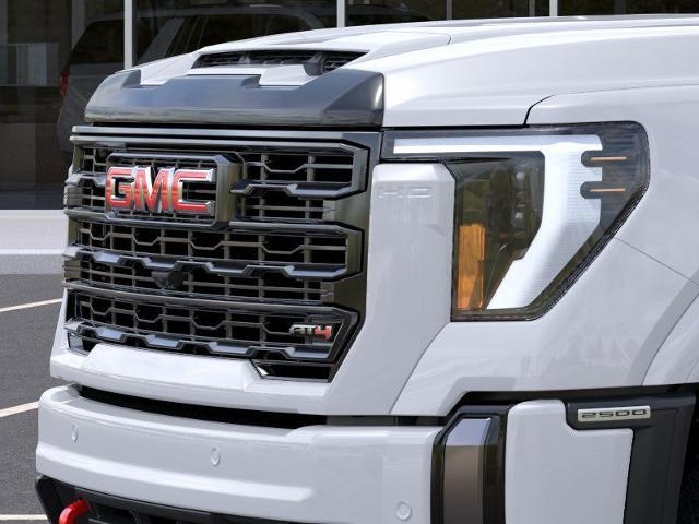 2025 GMC Sierra 2500 HD Vehicle Photo in WATERTOWN, CT 06795-3318
