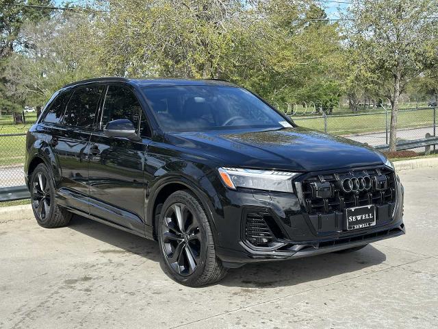 2025 Audi Q7 Vehicle Photo in HOUSTON, TX 77090