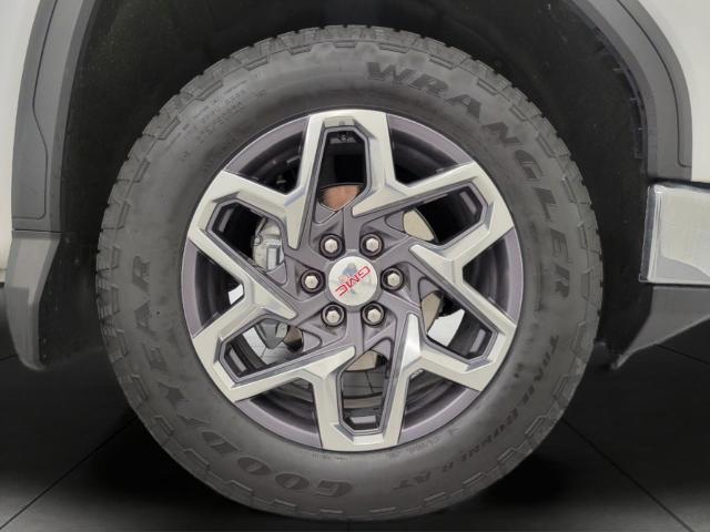 2023 GMC Sierra 1500 Vehicle Photo in NEENAH, WI 54956-2243