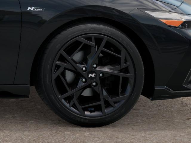 2025 Hyundai ELANTRA Vehicle Photo in Peoria, IL 61615