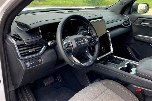 2025 GMC Acadia Vehicle Photo in TOPEKA, KS 66609-0000