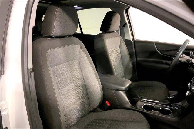 2022 Chevrolet Equinox Vehicle Photo in KANSAS CITY, MO 64114-4502