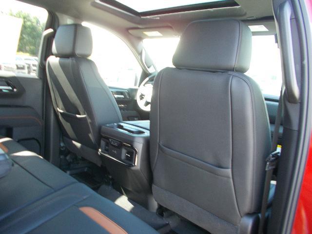 2026 GMC Sierra 1500 Vehicle Photo in LOWELL, MA 01852-4336