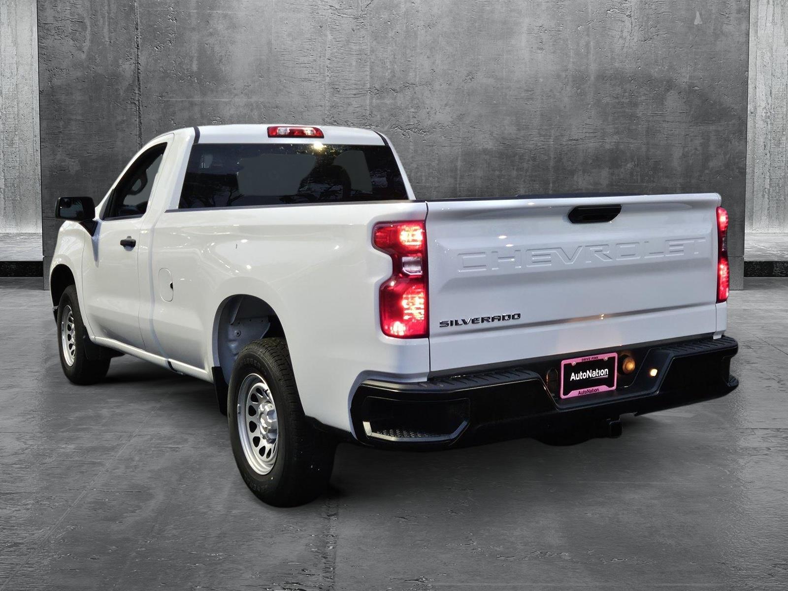 2025 Chevrolet Silverado 1500 Vehicle Photo in GREENACRES, FL 33463-3207