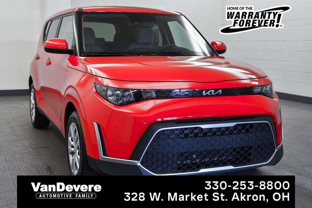 2023 Kia Soul Vehicle Photo in AKRON, OH 44303-2185