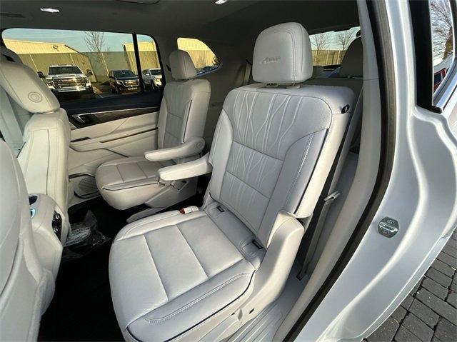 2025 Buick Enclave Vehicle Photo in BOWLING GREEN, KY 42104-4102