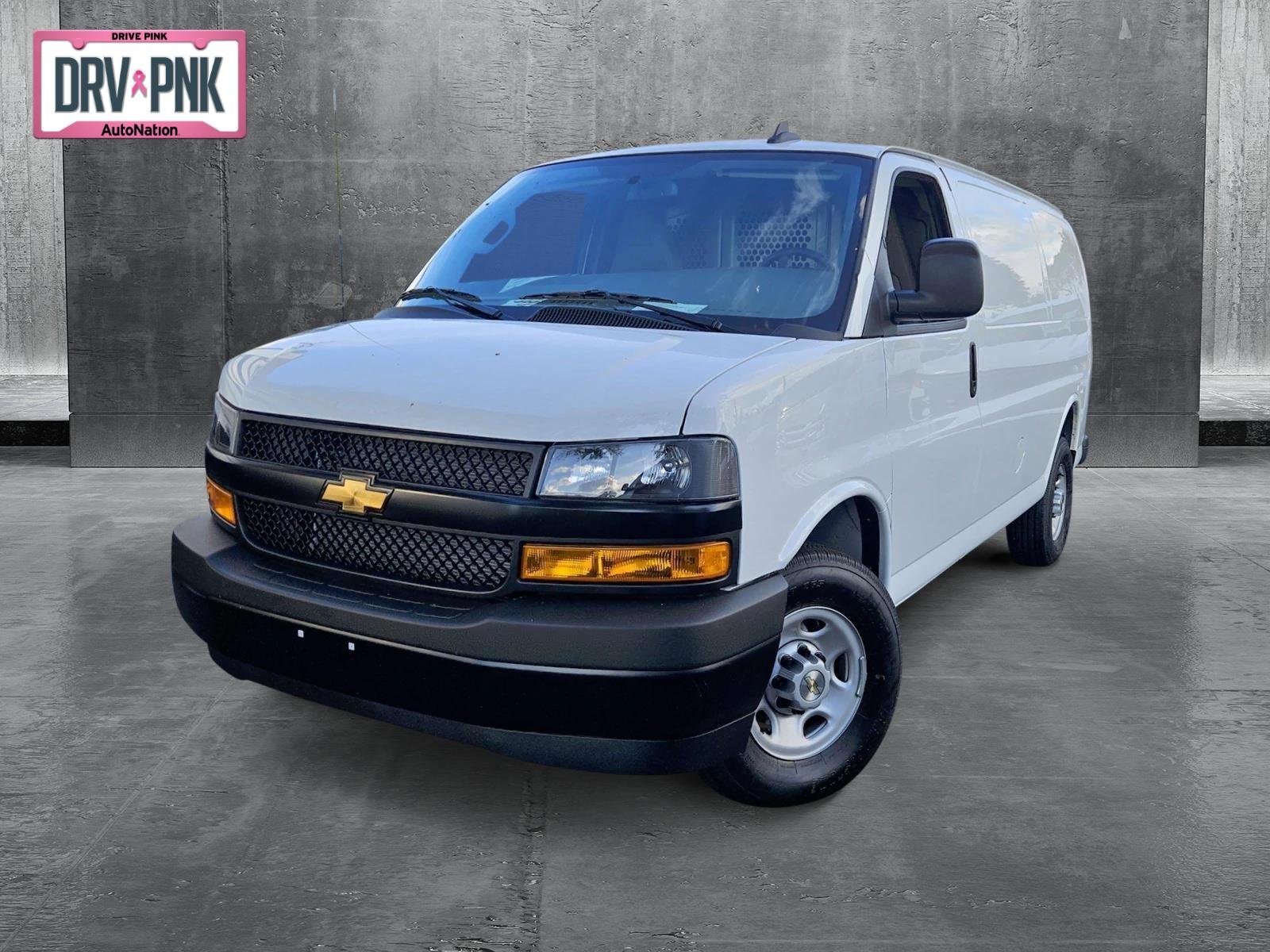 2024 Chevrolet Express Cargo 2500 Vehicle Photo in GREENACRES, FL 33463-3207