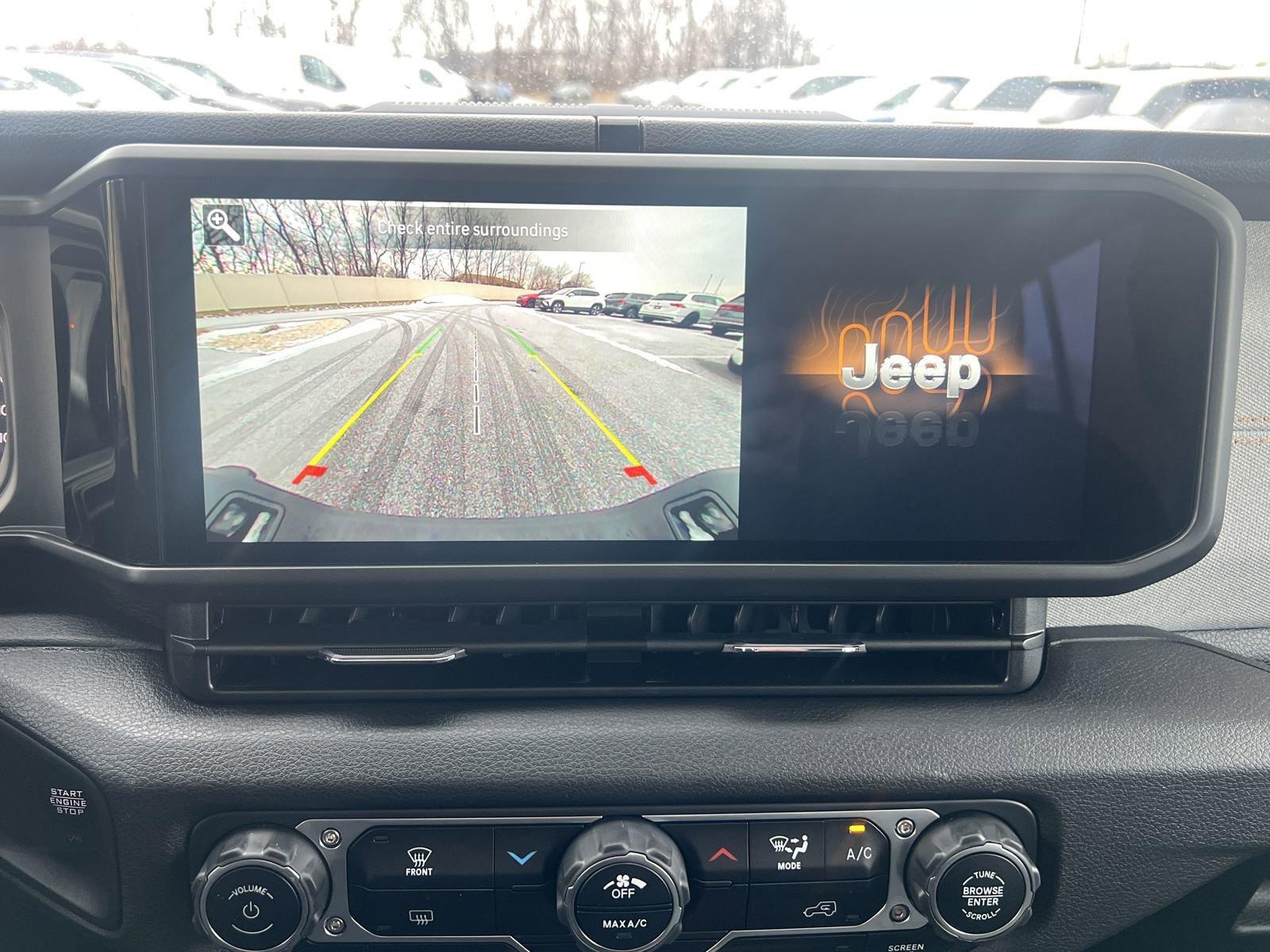 2025 Jeep Gladiator Vehicle Photo in Mechanicsburg, PA 17050-1707