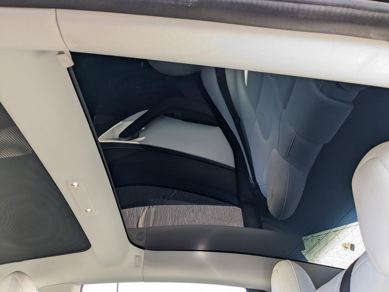 2018 Tesla Model 3 Vehicle Photo in VALENCIA, CA 91355-1705