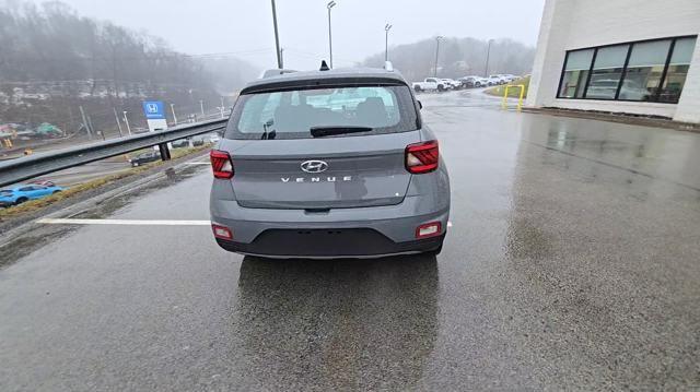 2022 Hyundai VENUE Vehicle Photo in Pleasant Hills, PA 15236