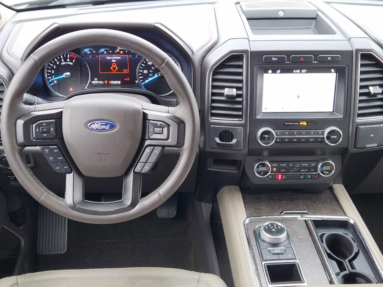 2019 Ford Expedition Vehicle Photo in DALLAS, TX 75209