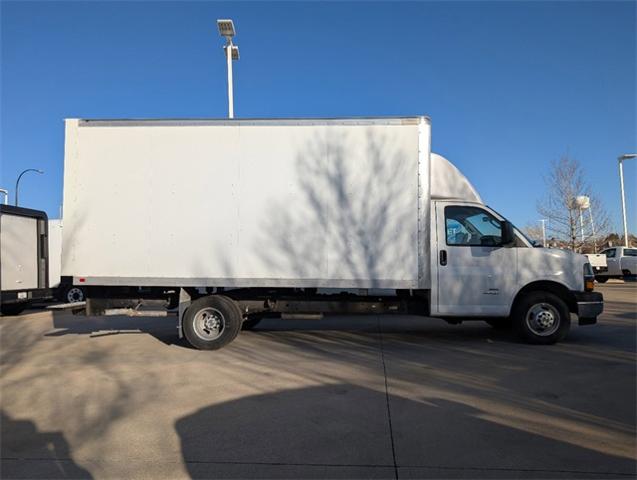 2024 Chevrolet Express Commercial Cutaway Vehicle Photo in ENGLEWOOD, CO 80113-6708