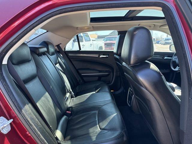 2016 Chrysler 300 Vehicle Photo in MEDINA, OH 44256-9631
