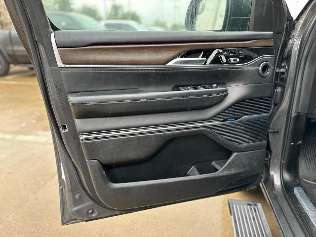 2023 Jeep Grand Wagoneer Vehicle Photo in San Antonio, TX 78230