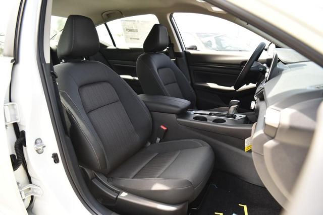 2025 Nissan Altima Vehicle Photo in Ballwin, MO 63011