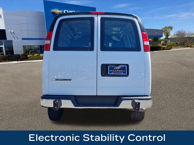 2022 Chevrolet Express Cargo 2500 Vehicle Photo in DANBURY, CT 06810-5034