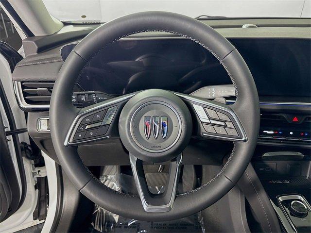 2025 Buick Envision Vehicle Photo in PUYALLUP, WA 98371-4149