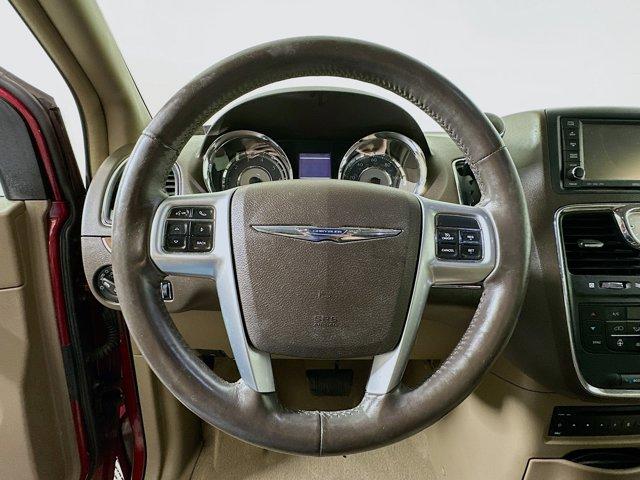2012 Chrysler Town & Country Vehicle Photo in Doylsetown, PA 18901