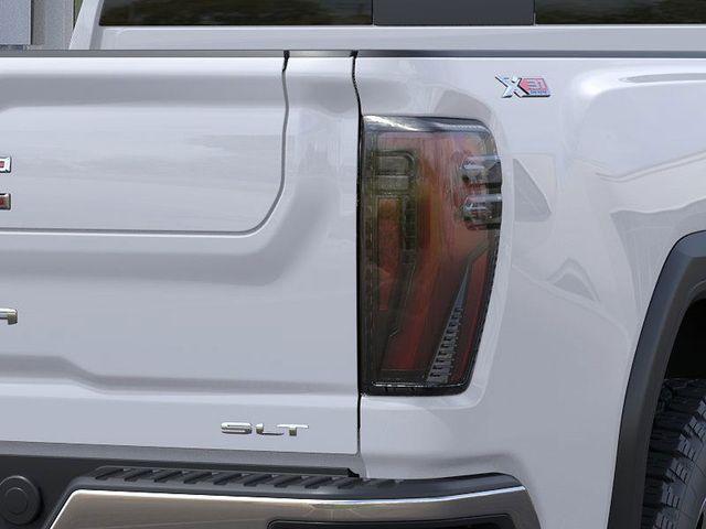 2025 GMC Sierra 2500 HD Vehicle Photo in DANBURY, CT 06810-5034