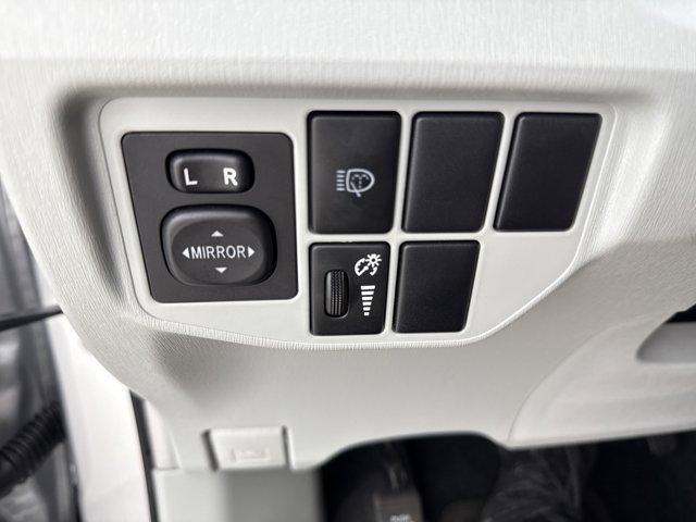 2012 Toyota Prius Vehicle Photo in Charlotte, NC 28273