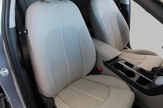 2017 Hyundai SONATA Vehicle Photo in Green Bay, WI 54304