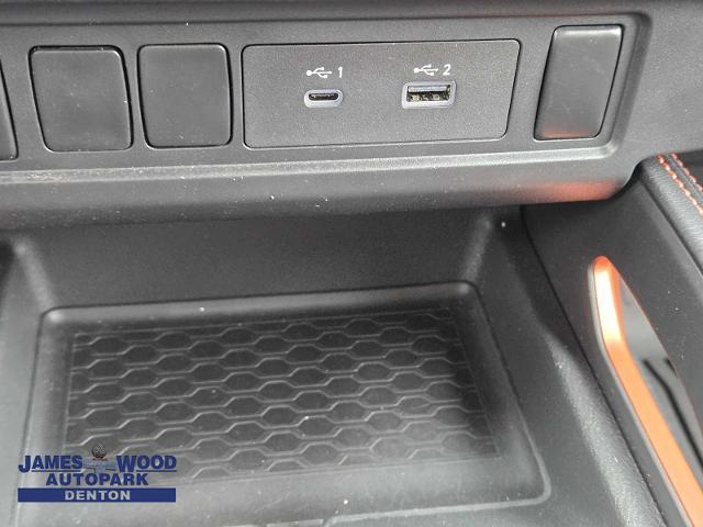 2024 Nissan Frontier Vehicle Photo in DENTON, TX 76210-9321